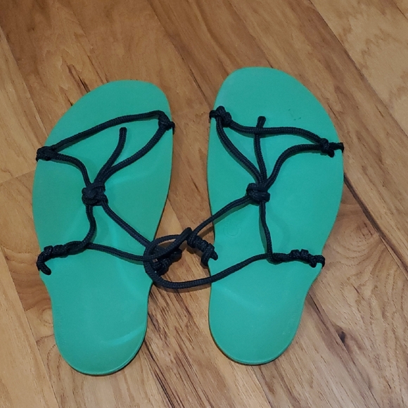 Men barefoot style sizes 11 to 12 - Picture 1 of 4